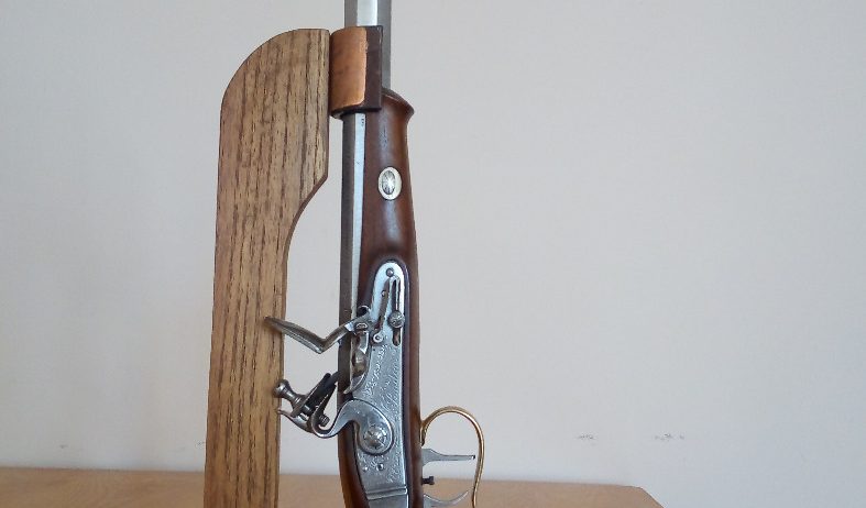 revolver-toltoallvany-2a5c_2_big-1